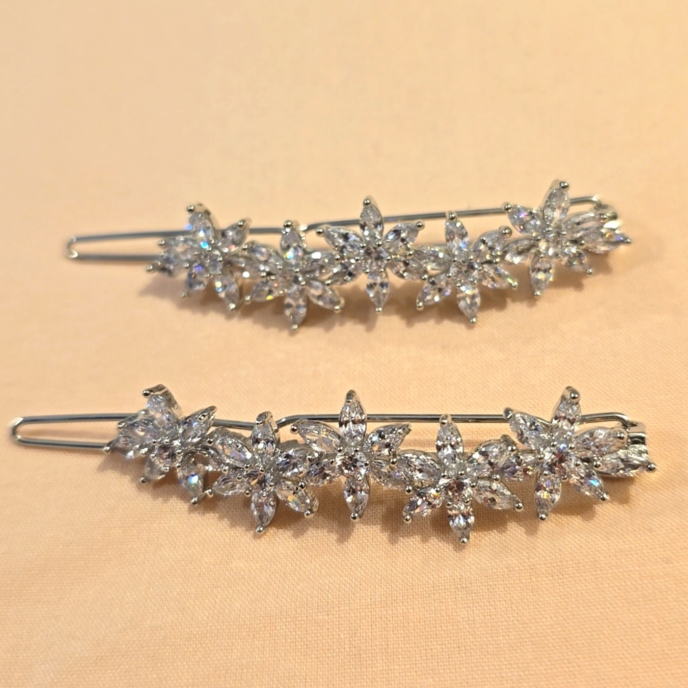 Anthropologie Silver Crystal Floral Hair Pins